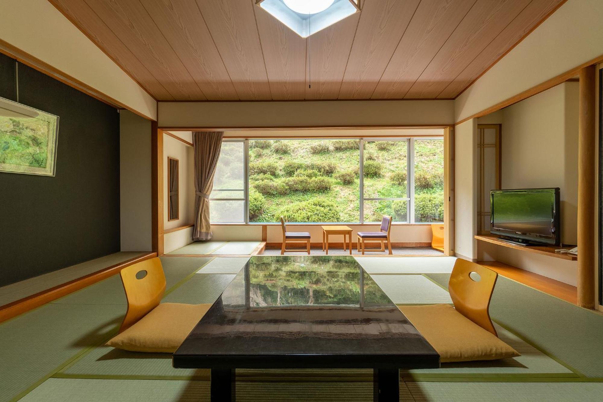 旅館 大江戸温泉物語 東山グランドホテル