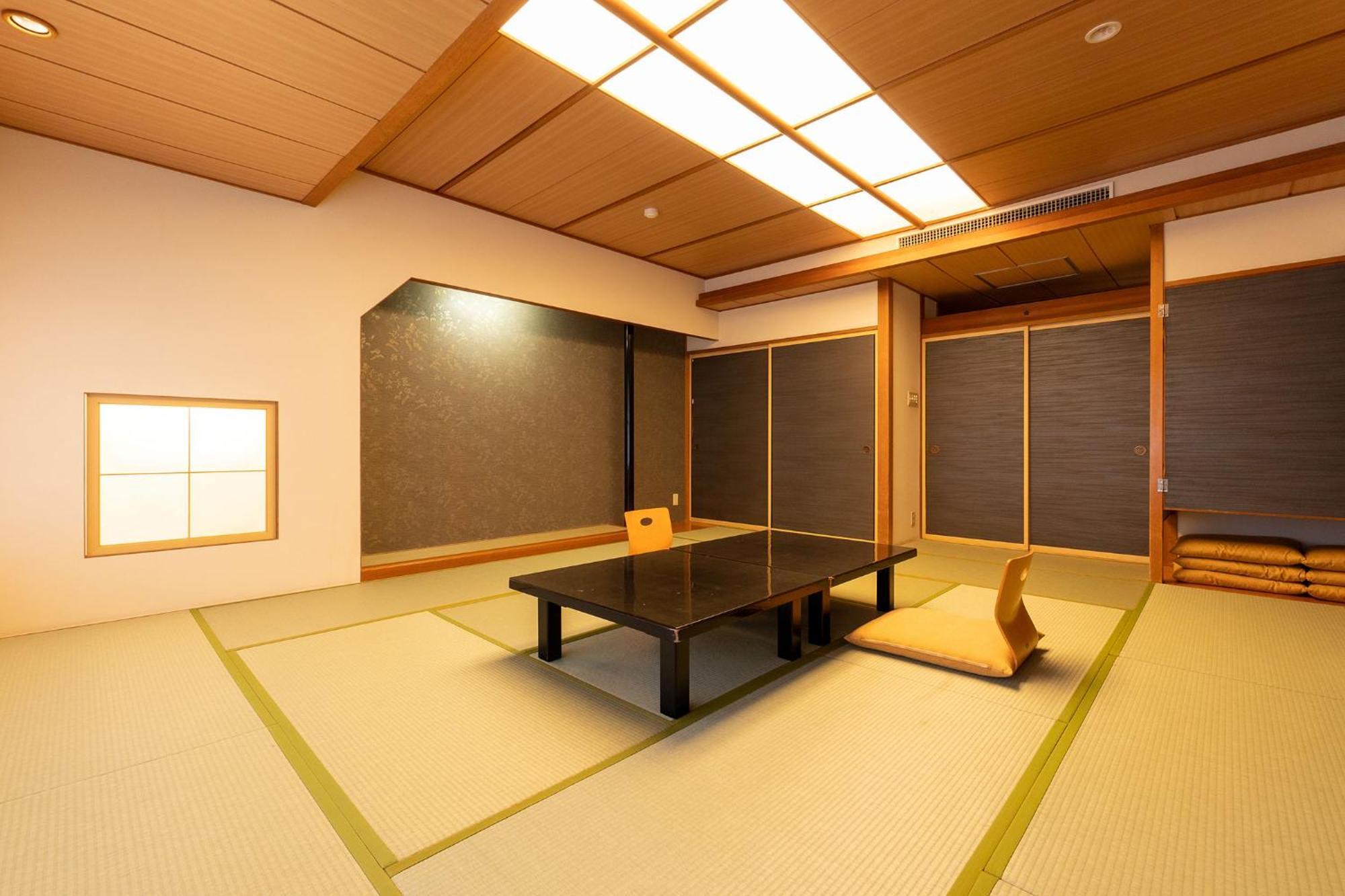大江戸温泉物語 東山グランドホテル 旅館